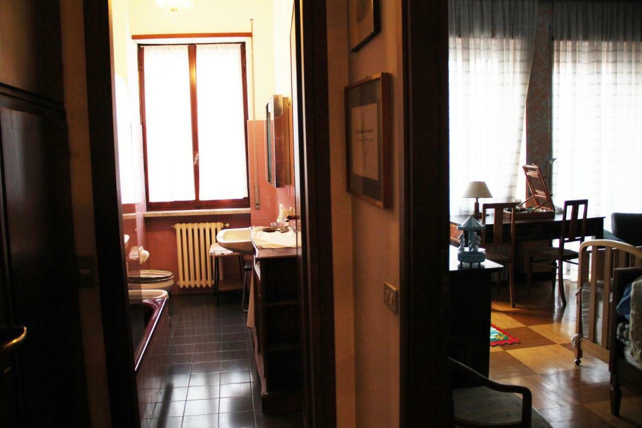 Big Room In Milano Center Eksteriør bilde
